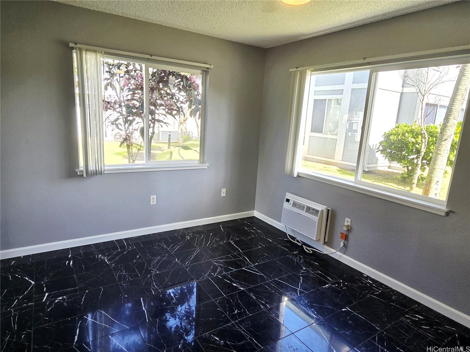 MTA townhouse # 111, Mililani, Hawaii - photo 7 of 14