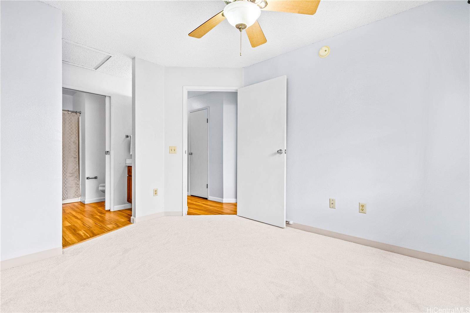 Mililani Town Association townhouse # 52, Mililani, Hawaii - photo 16 of 22