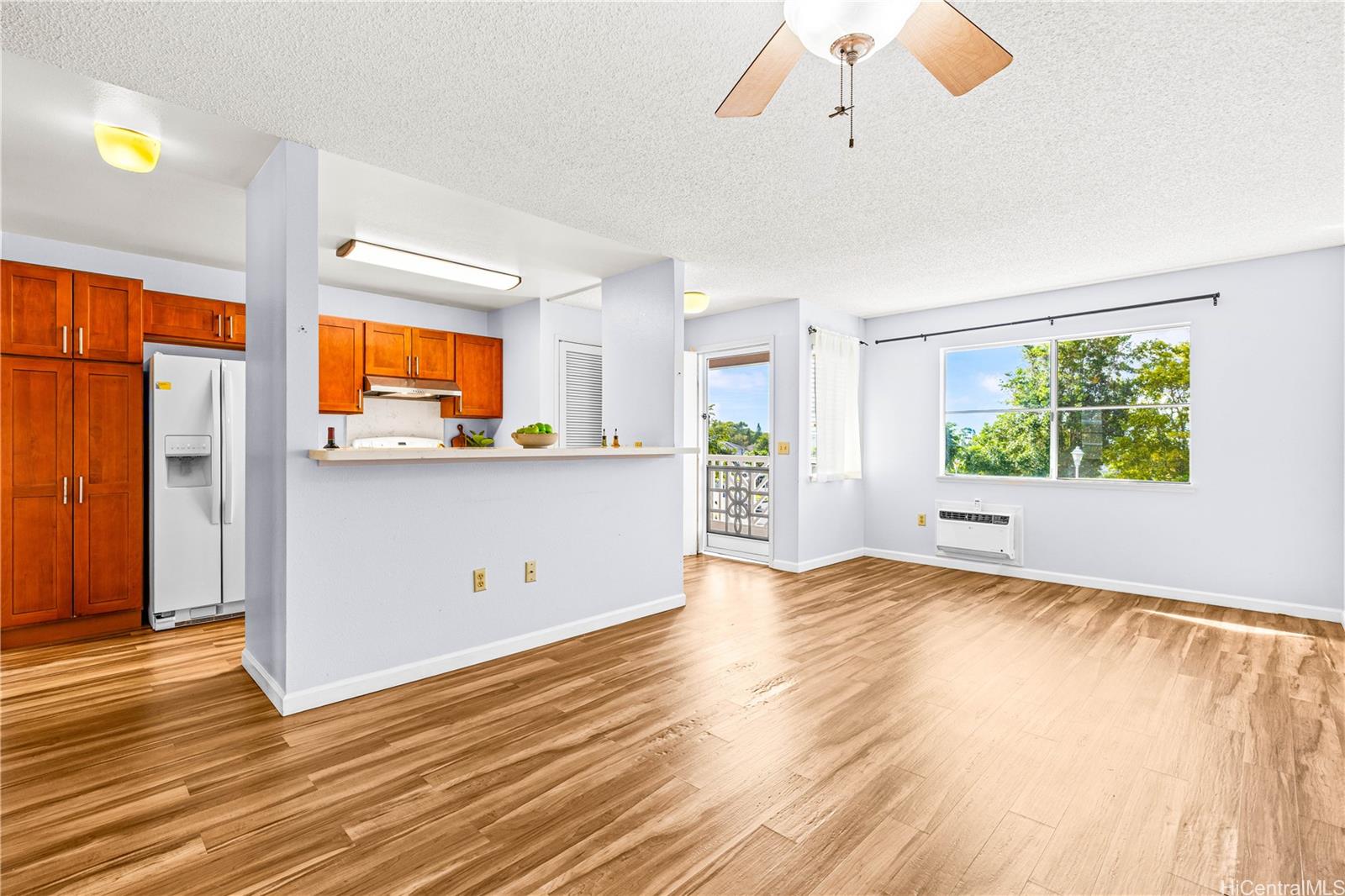 Mililani Town Association townhouse # 52, Mililani, Hawaii - photo 6 of 22