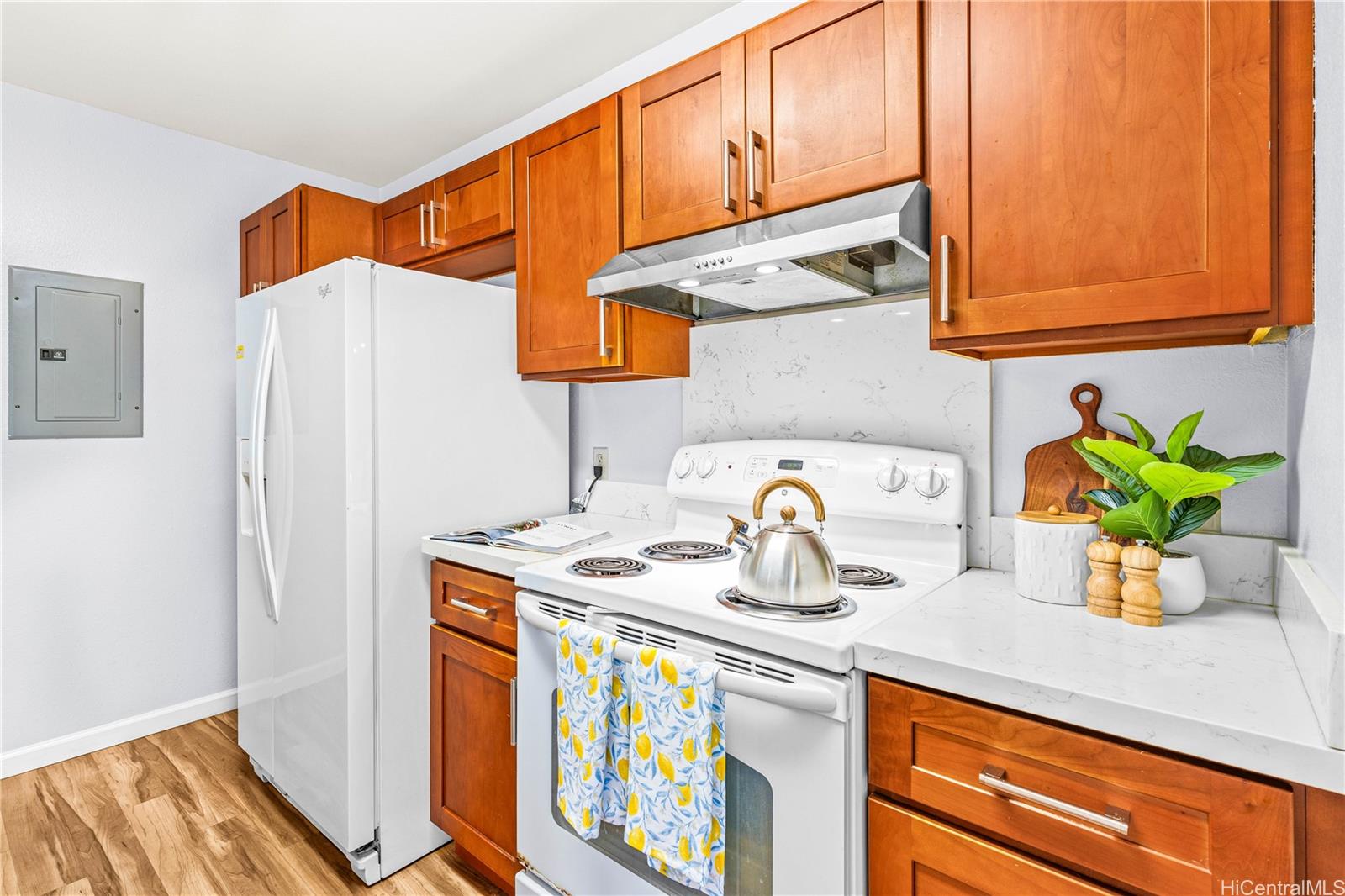 Mililani Town Association townhouse # 52, Mililani, Hawaii - photo 7 of 22