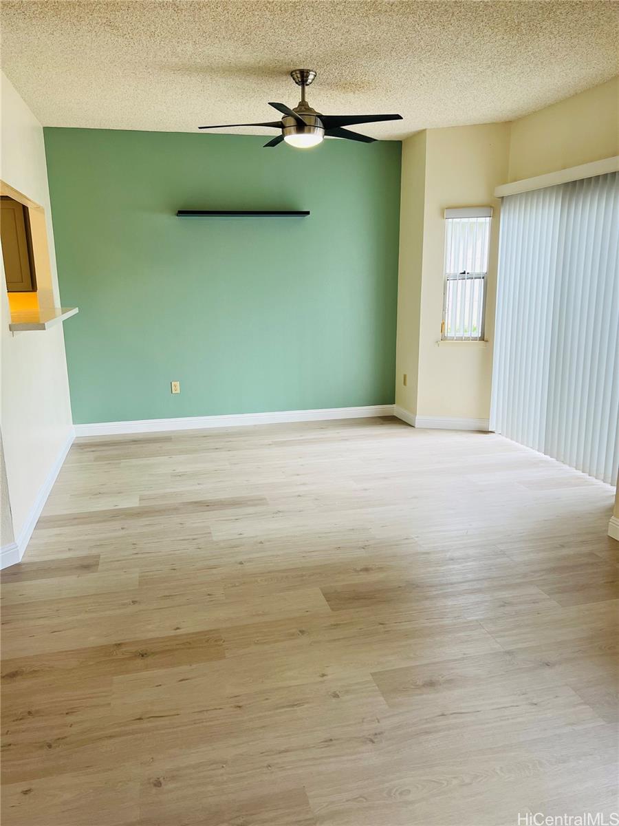 95-1032 Ainamakua Dr Mililani - Rental - photo 5 of 10