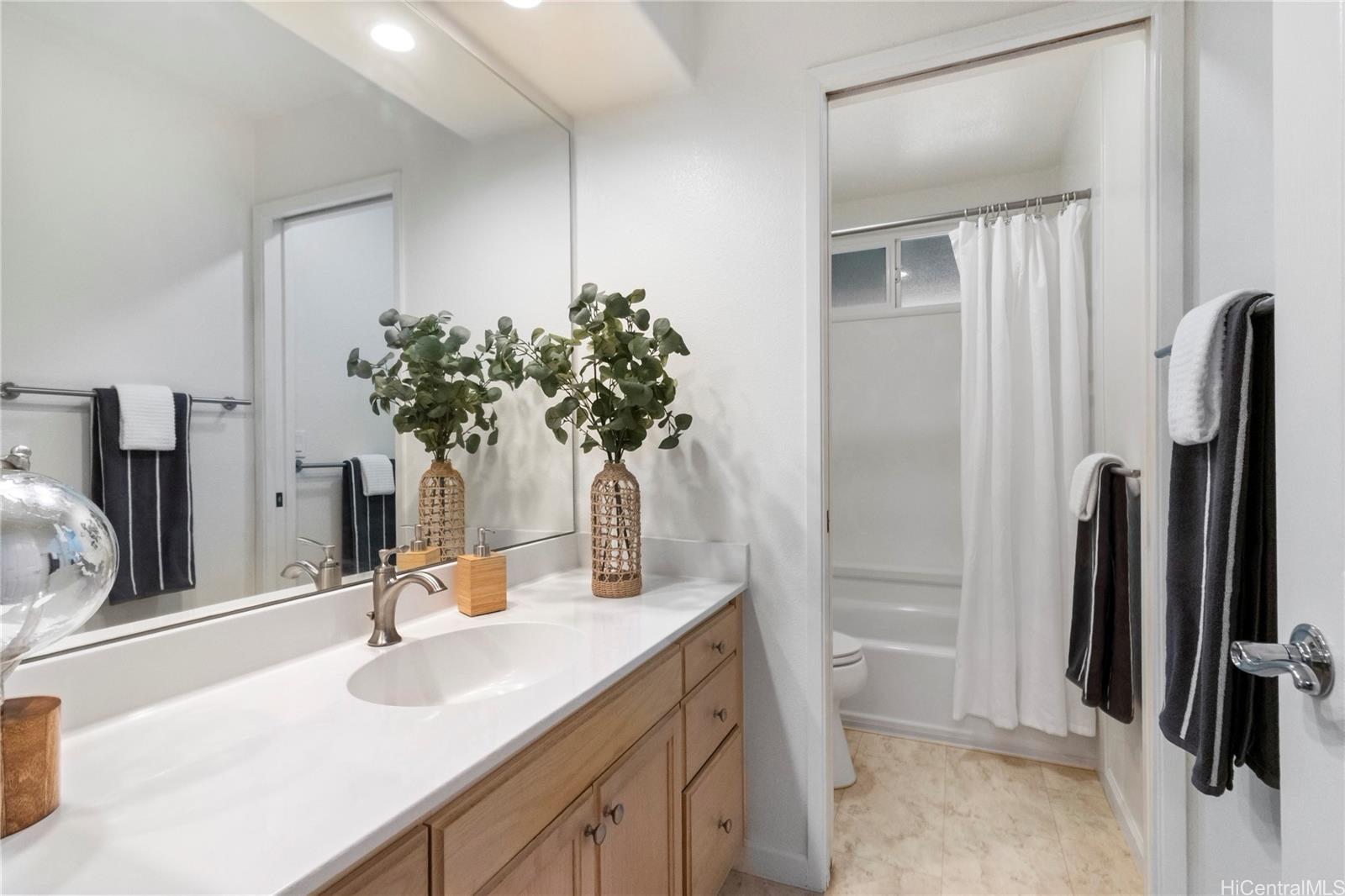 95-1035  Hookaau Street Mililani Mauka, Central home - photo 19 of 25