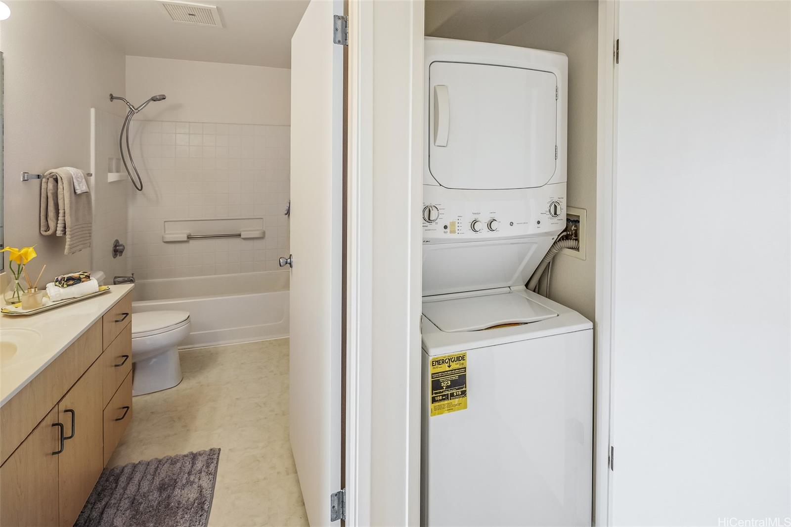 Northpointe At Mililani II townhouse # 238, Mililani, Hawaii - photo 9 of 11