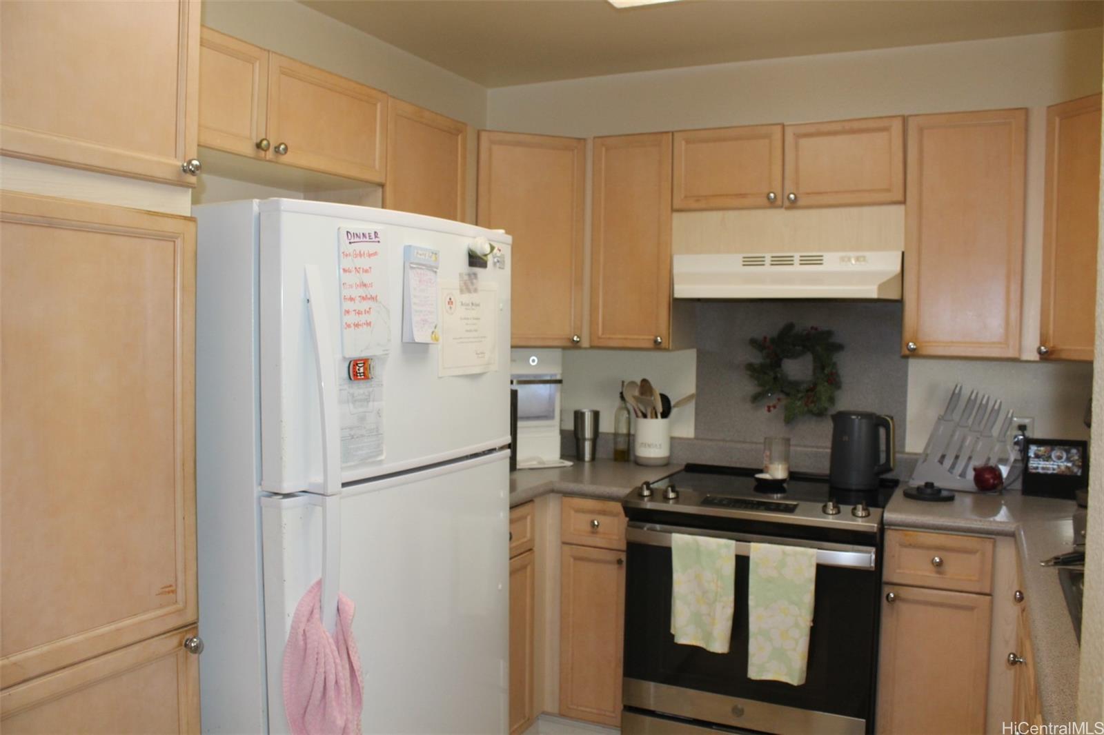 95-1039  Pahaku Street Mililani Mauka, Central home - photo 5 of 19