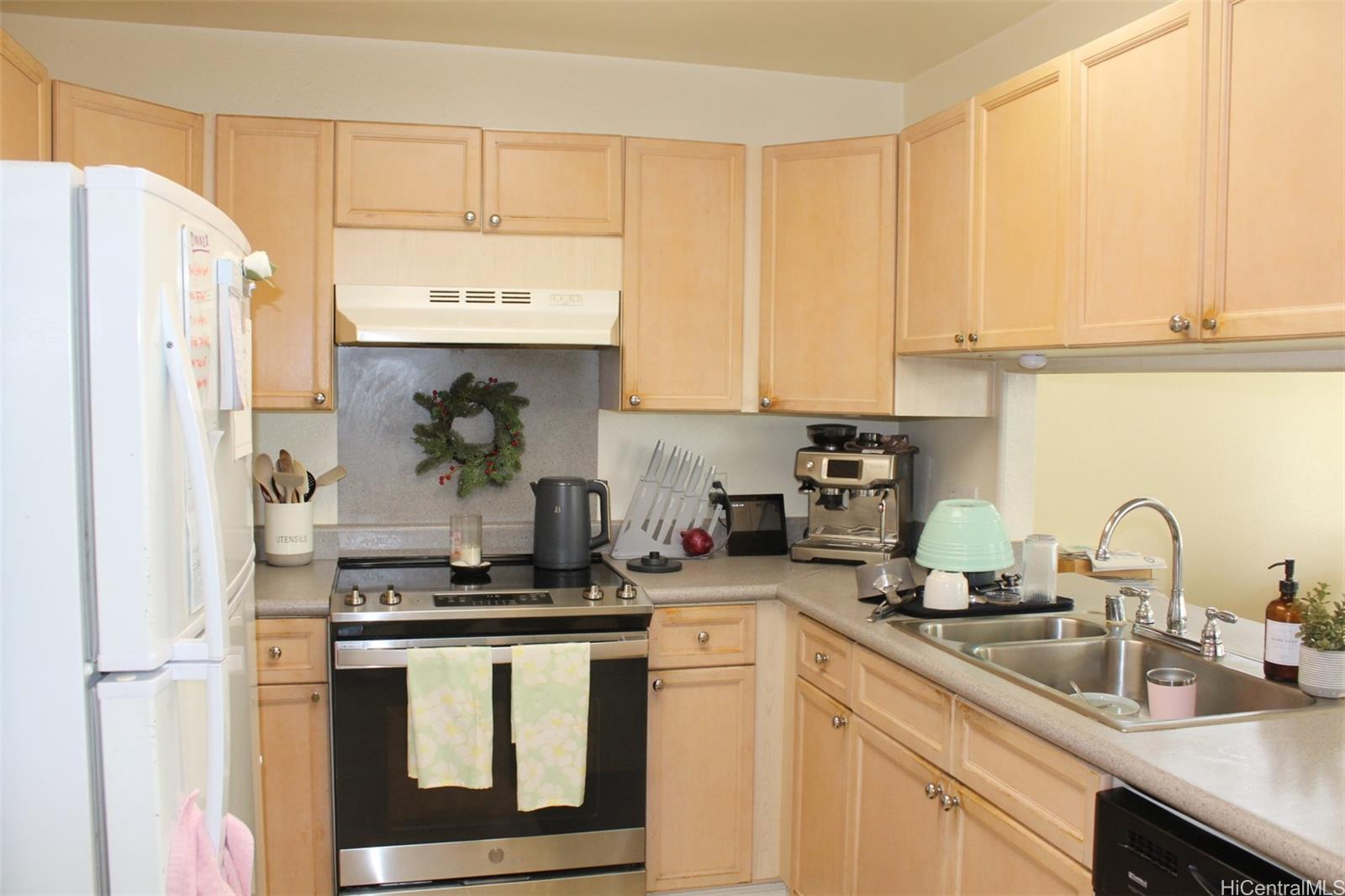 95-1039  Pahaku Street Mililani Mauka, Central home - photo 6 of 19