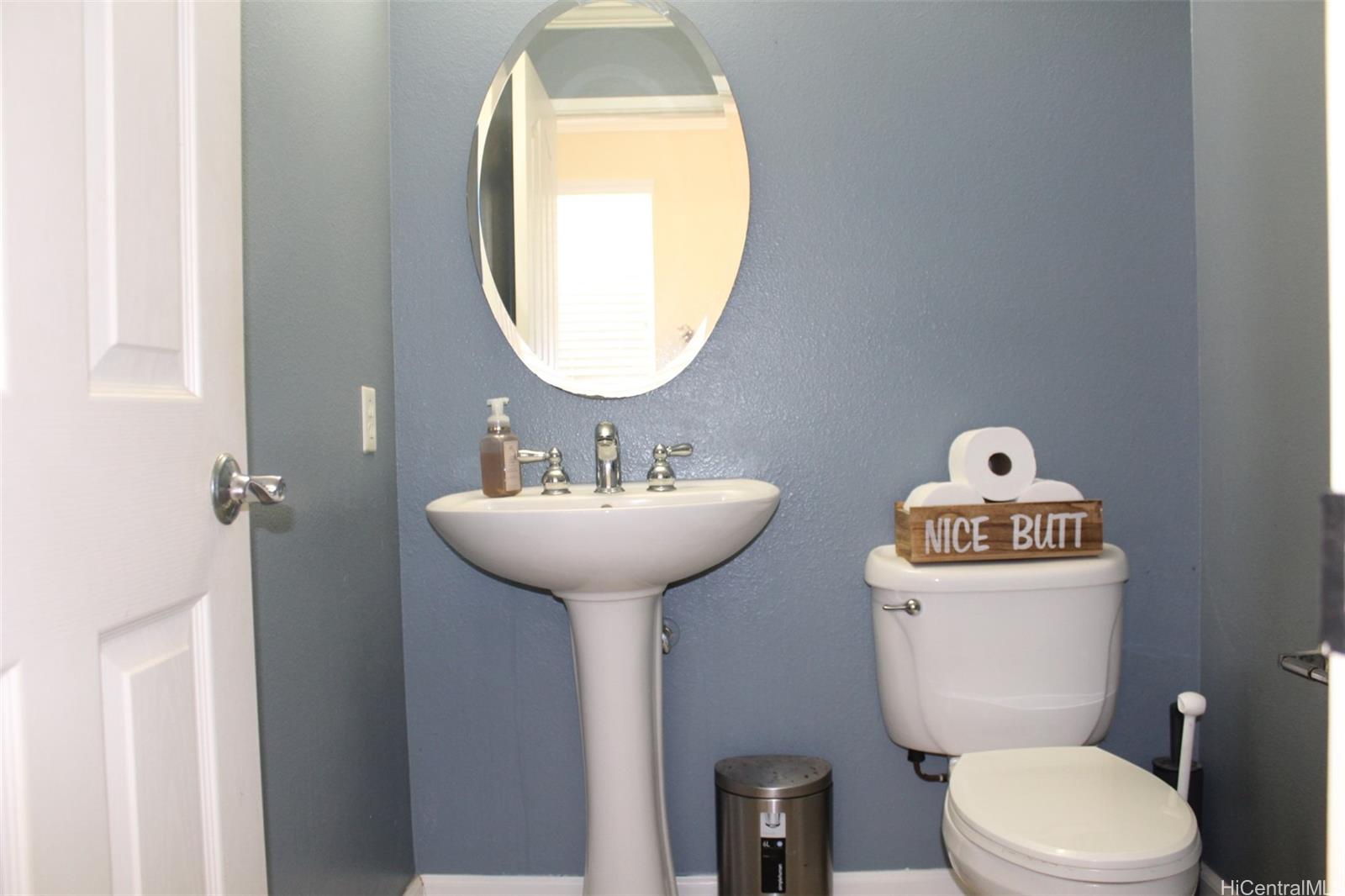 95-1039  Pahaku Street Mililani Mauka, Central home - photo 10 of 19