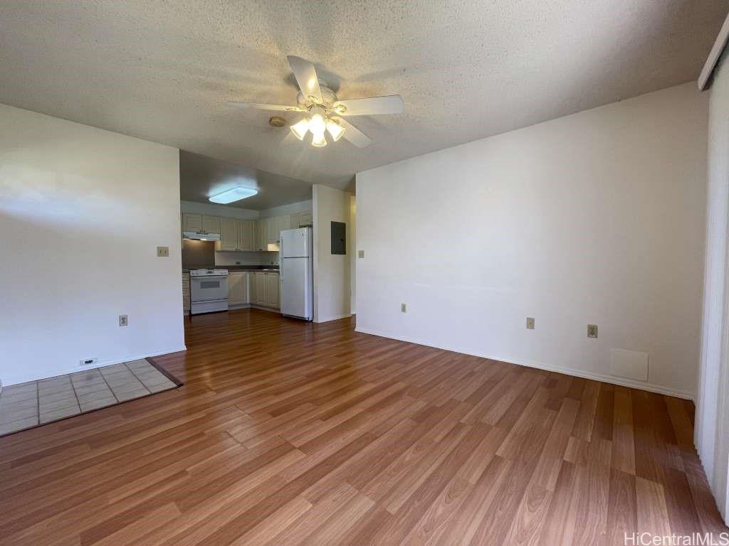 95-1041 Kuauli Street Mililani - Rental - photo 2 of 21