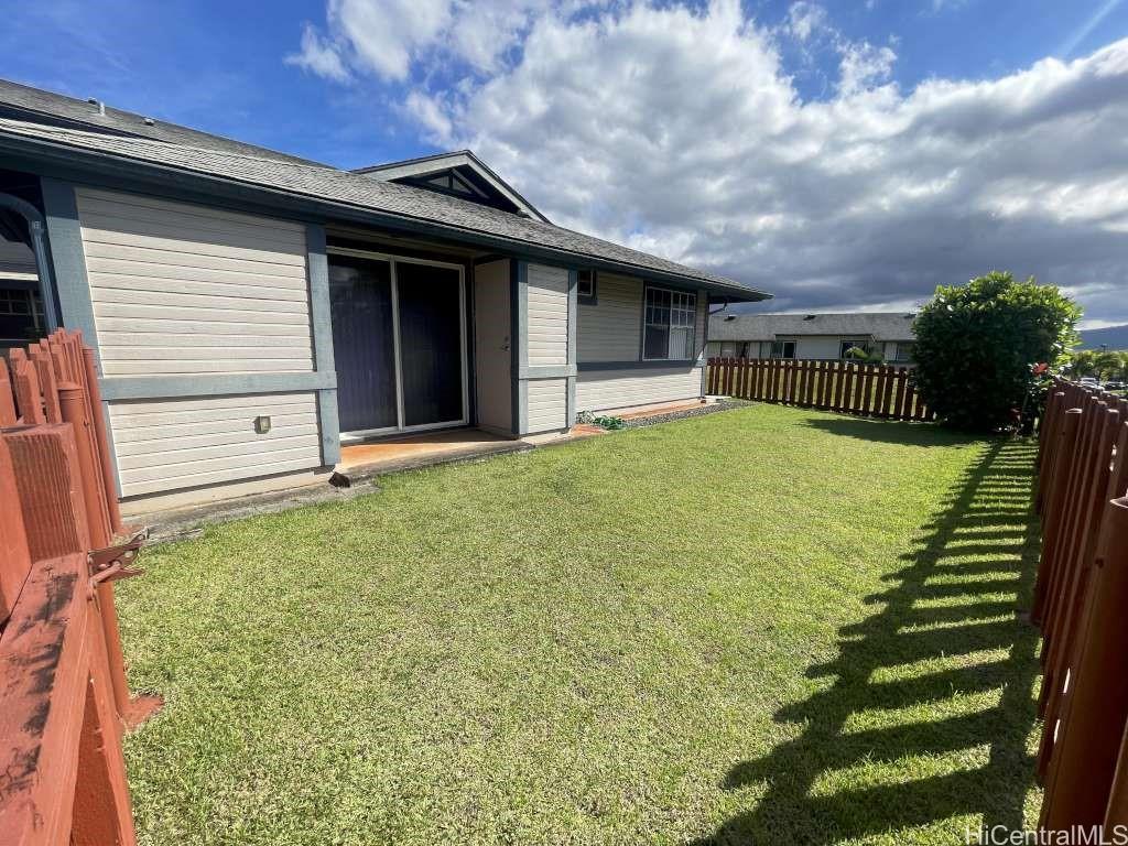 95-1041 Kuauli Street Mililani - Rental - photo 19 of 21