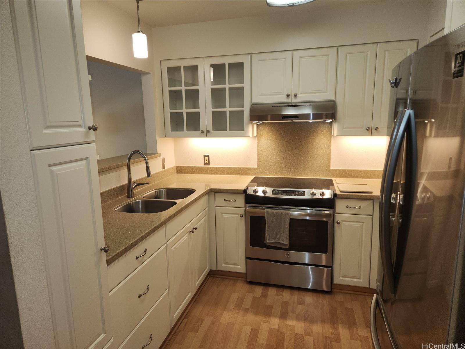 95-1042 Ainamakua Drive Mililani - Rental - photo 11 of 20