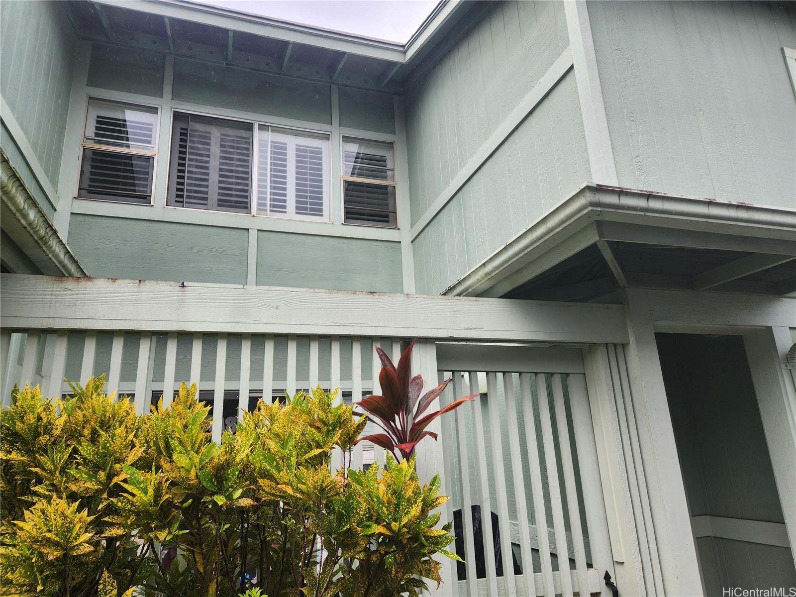 95-1042 Ainamakua Drive Mililani - Rental - photo 3 of 20