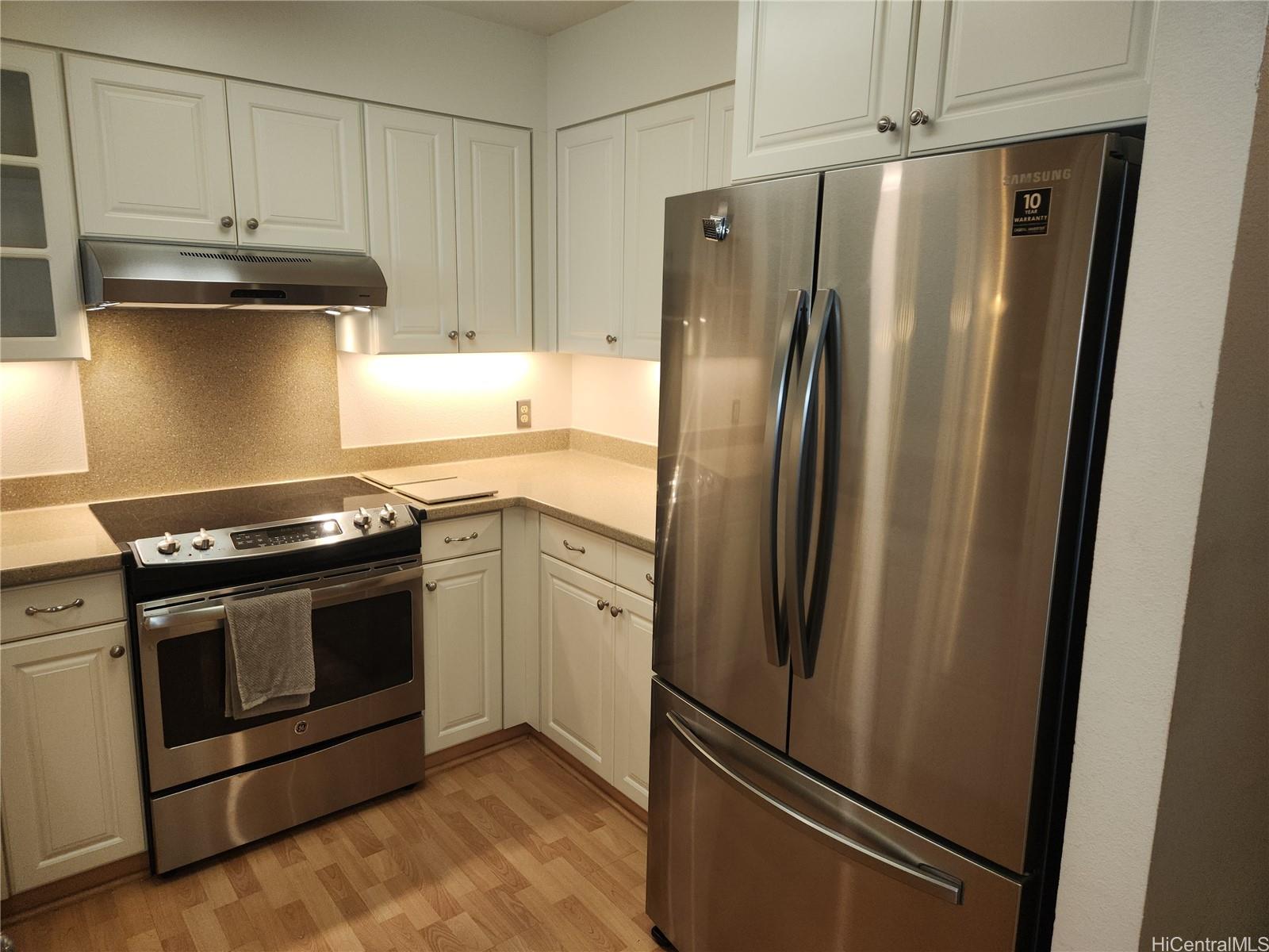 95-1042 Ainamakua Drive Mililani - Rental - photo 10 of 20