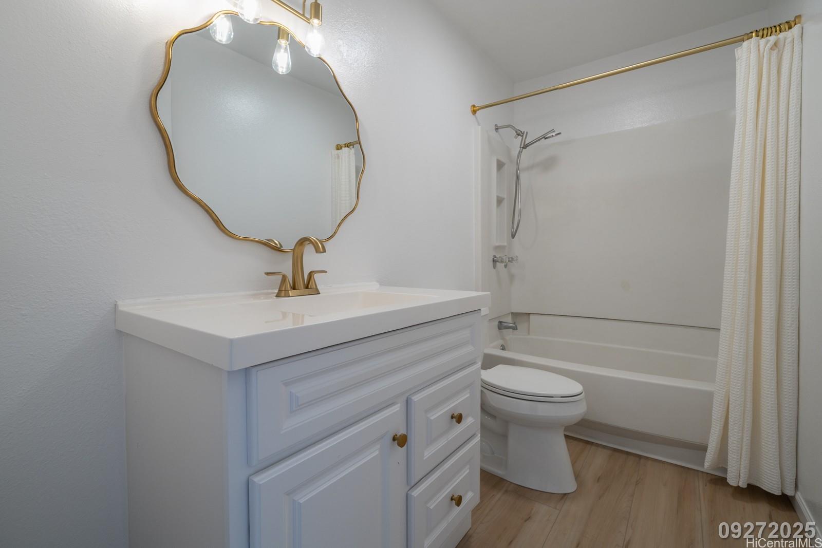 95-1043 Ainamakua Drive Mililani - Rental - photo 11 of 15