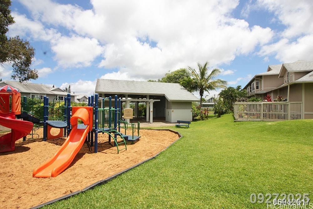 95-1043 Ainamakua Drive Mililani - Rental - photo 14 of 15