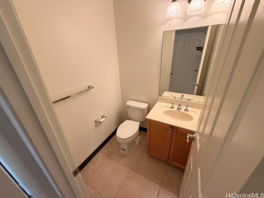 951044 Meapa Street Mililani - Rental - photo 3 of 14