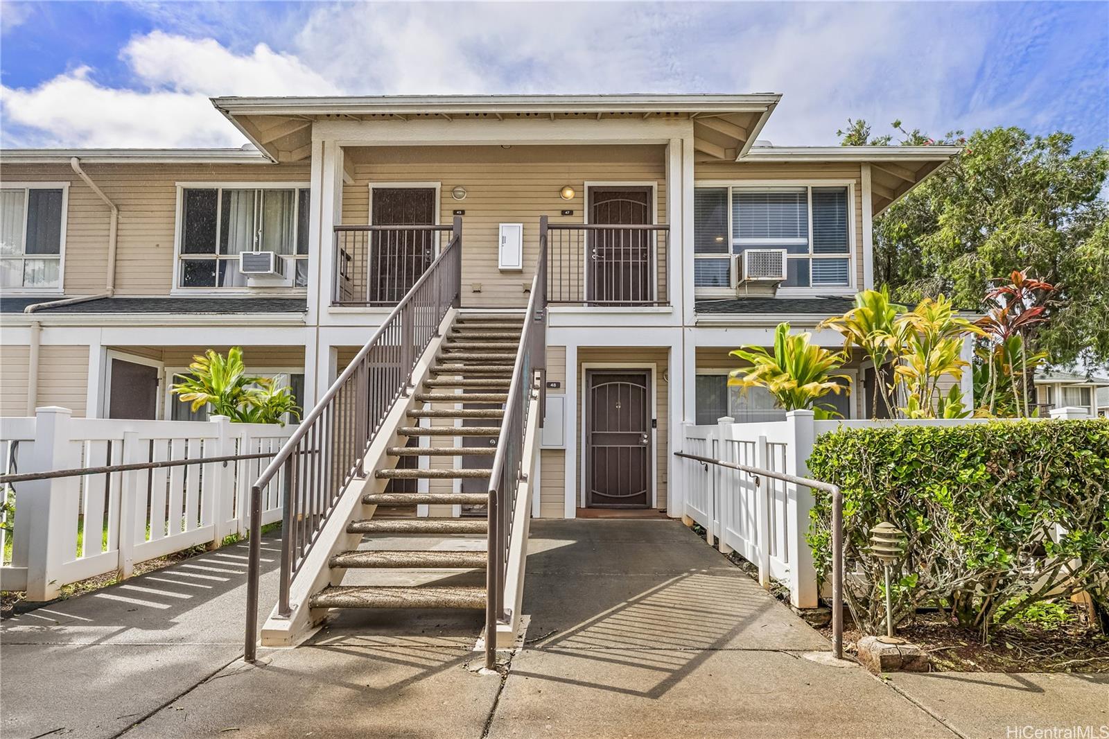 Mililani Town Association townhouse # 47, Mililani, Hawaii - photo 10 of 11