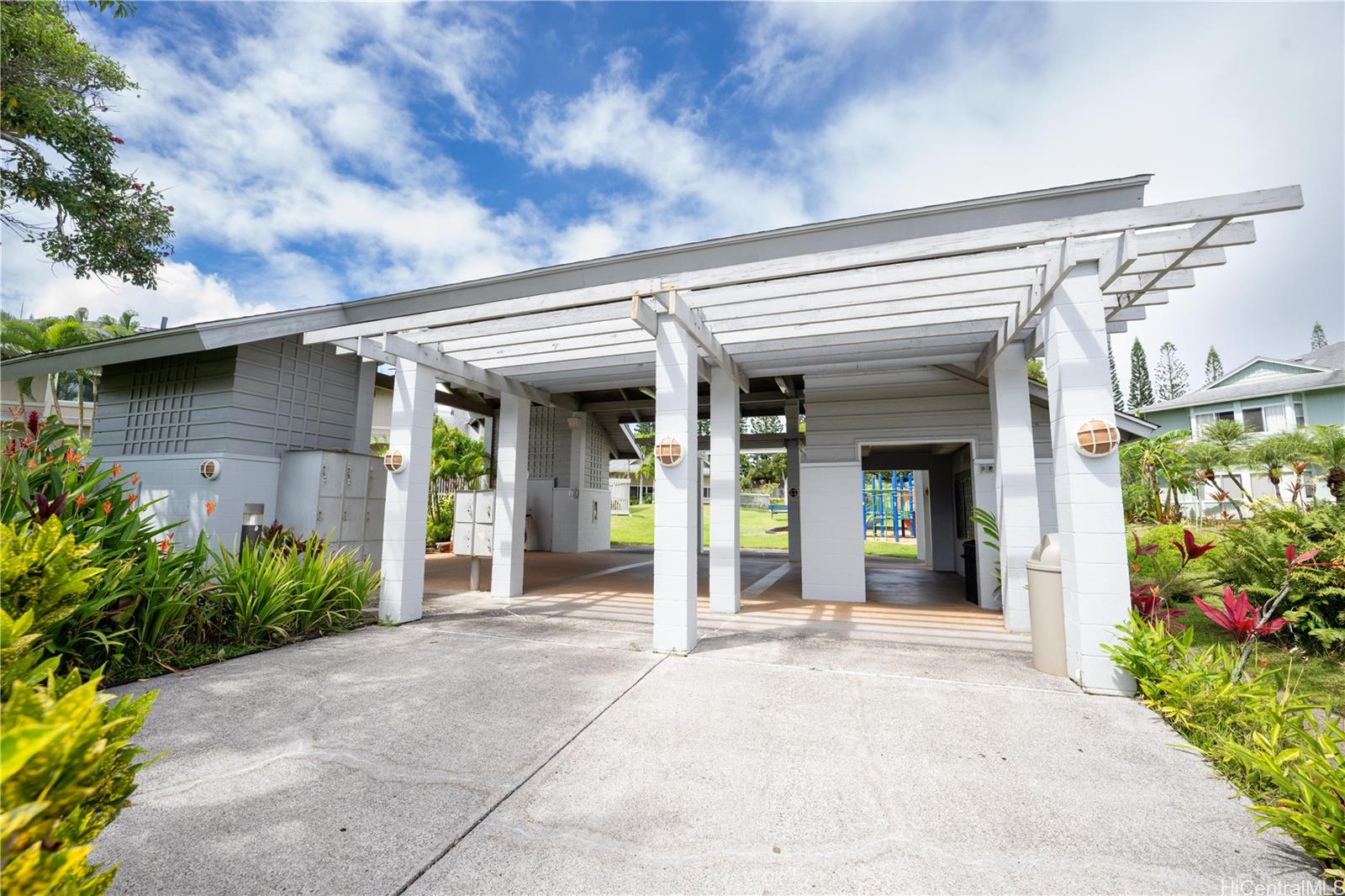 Mililani Town Association townhouse # 85(E), Honolulu, Hawaii - photo 19 of 20