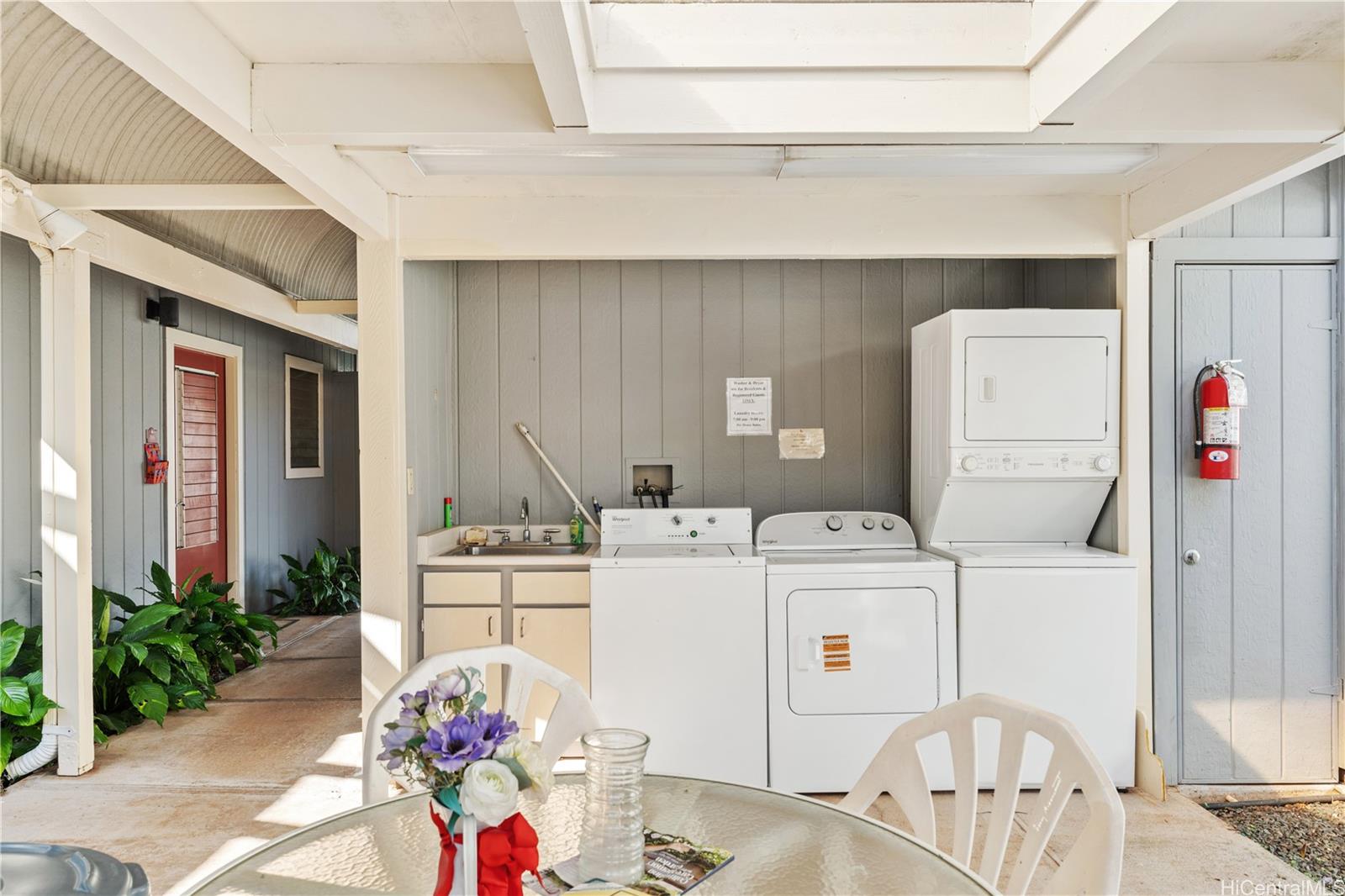 Mililani Town townhouse # 19C, Mililani, Hawaii - photo 17 of 20