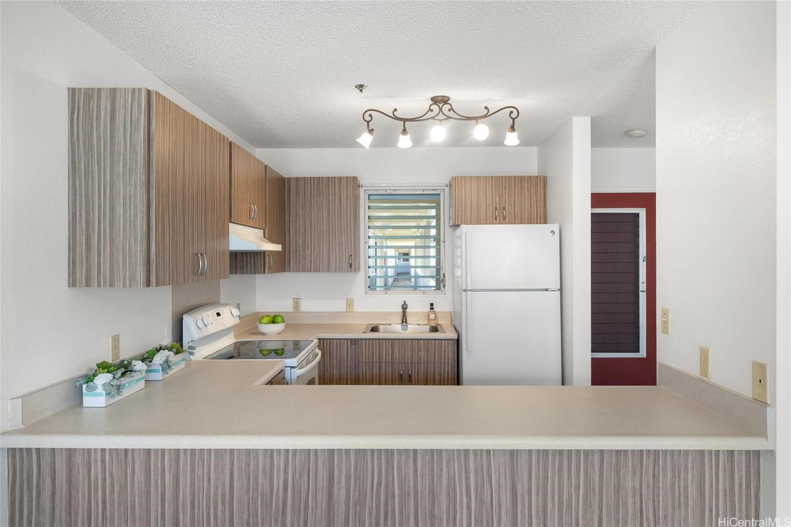 Olaloa 1 condo # 26M, Mililani, Hawaii - photo 3 of 24