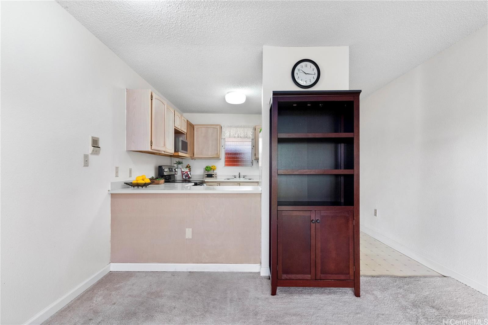 MTA townhouse # 31A, Mililani, Hawaii - photo 4 of 14