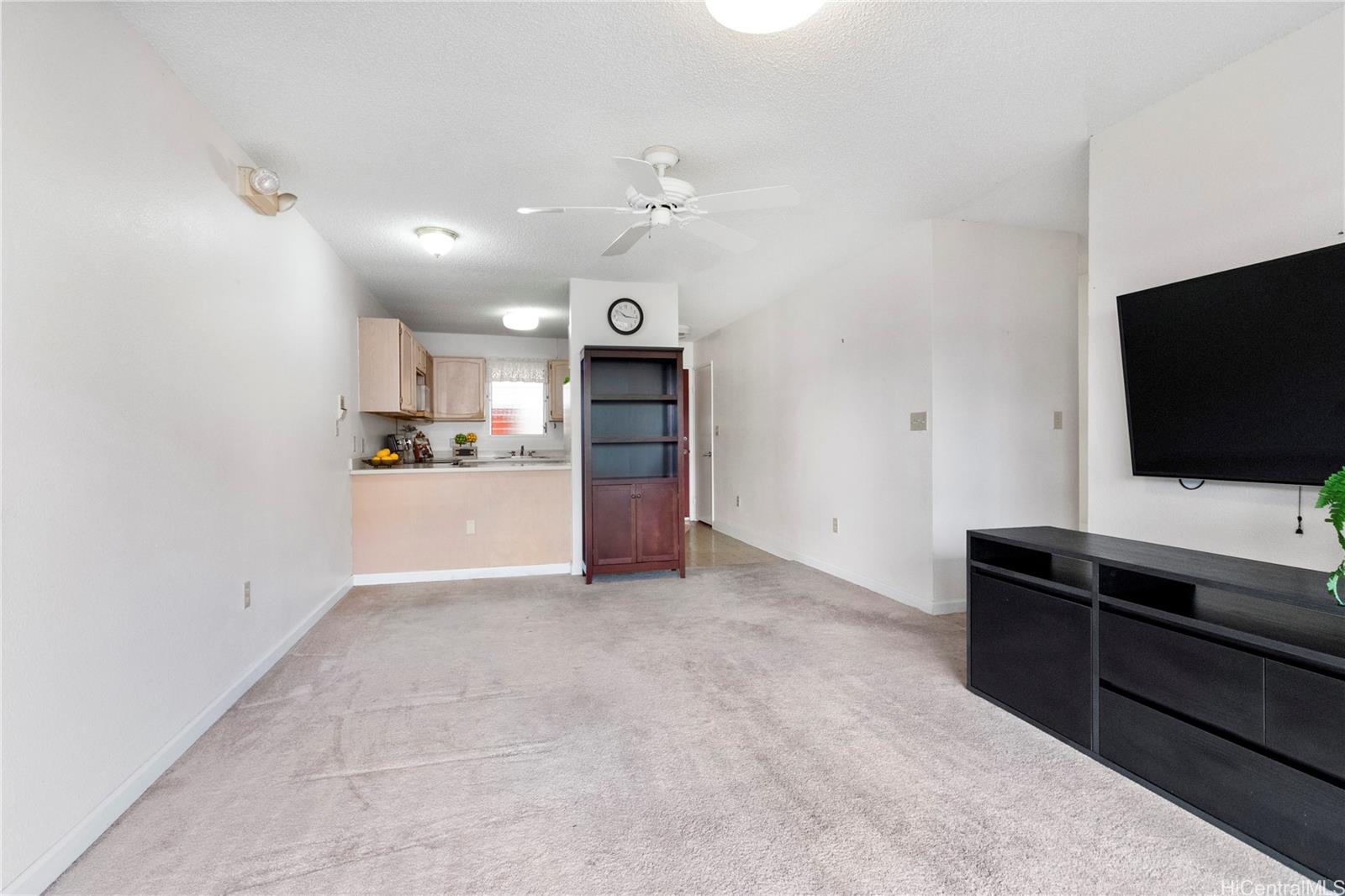 MTA townhouse # 31A, Mililani, Hawaii - photo 5 of 14