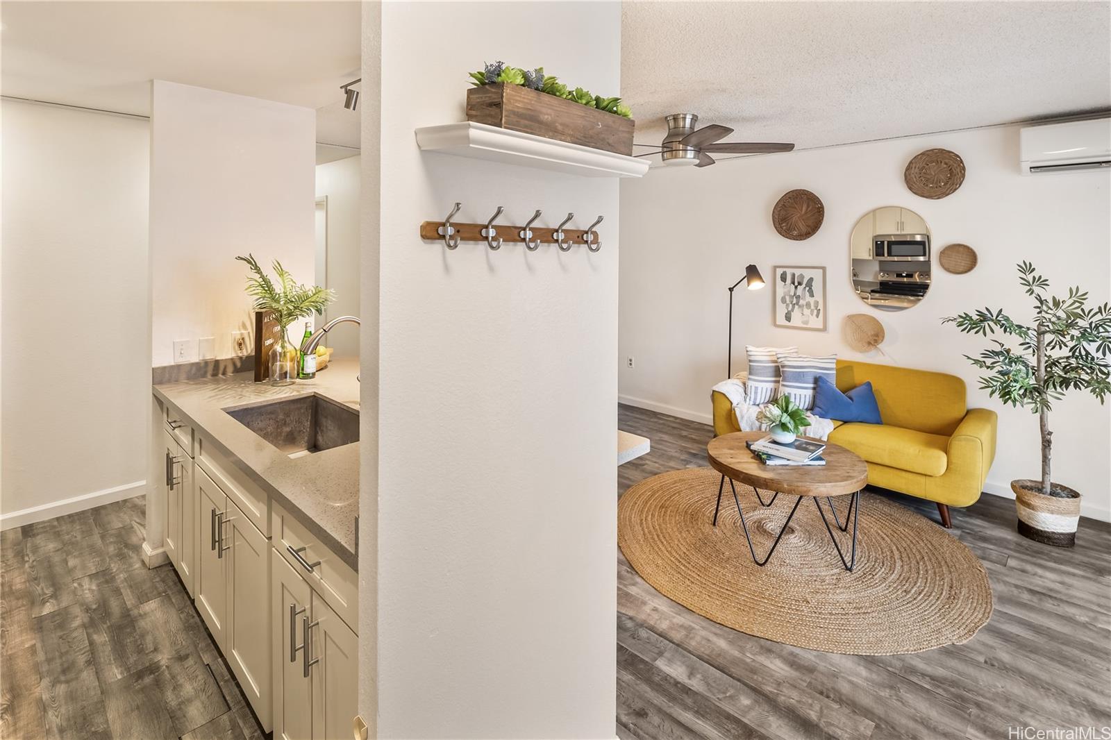 Mililani Town Association townhouse # 155, Mililani, Hawaii - photo 6 of 21