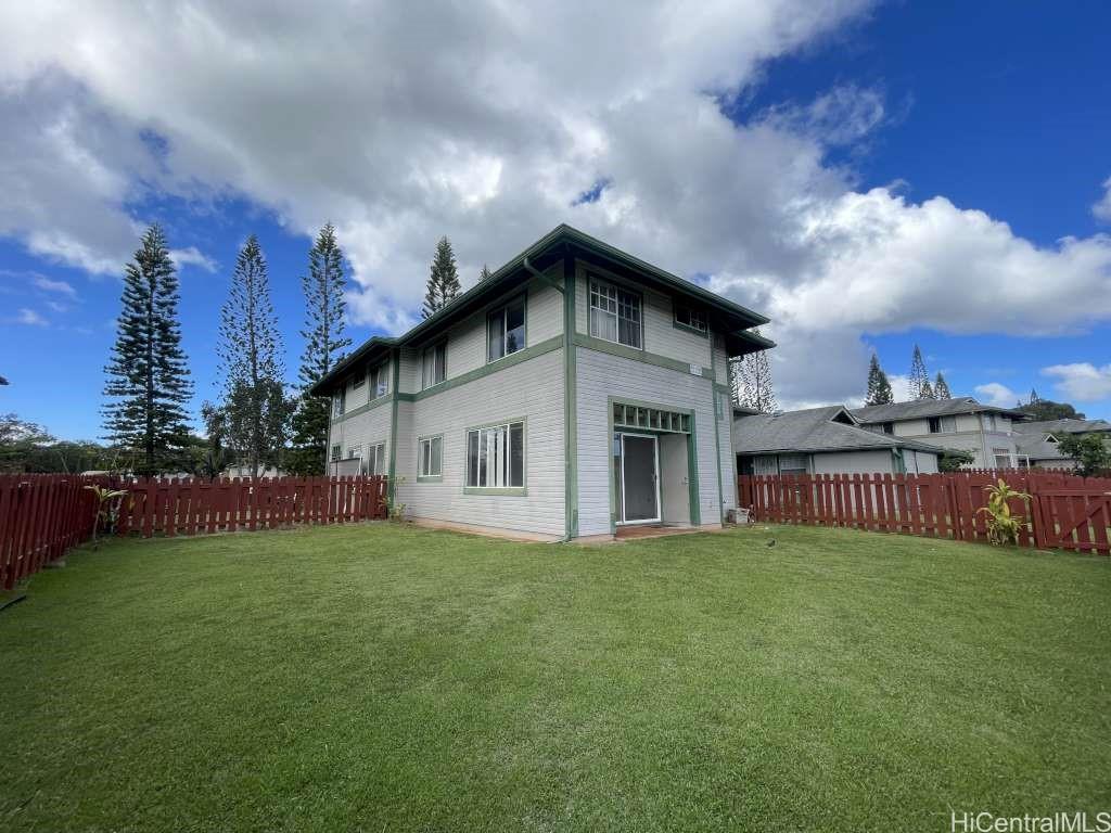 95-1054 Kuauli Street Mililani - Rental - photo 2 of 15