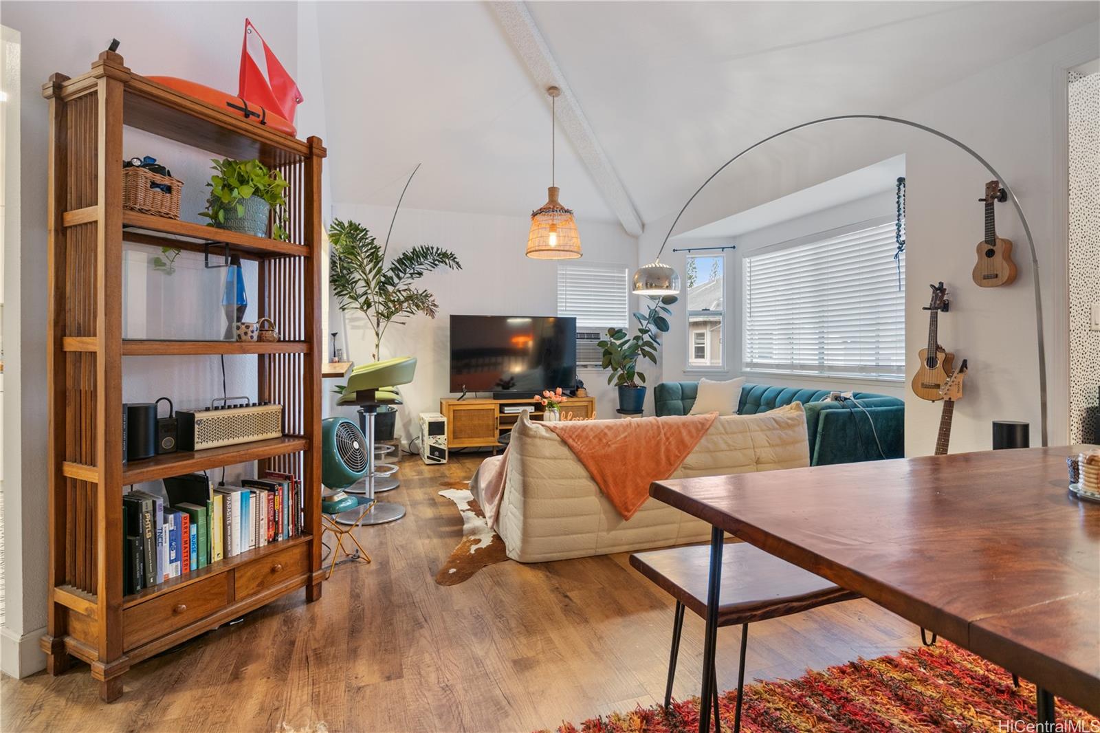 Kumelewai Court 2 condo # G, Mililani, Hawaii - photo 2 of 19