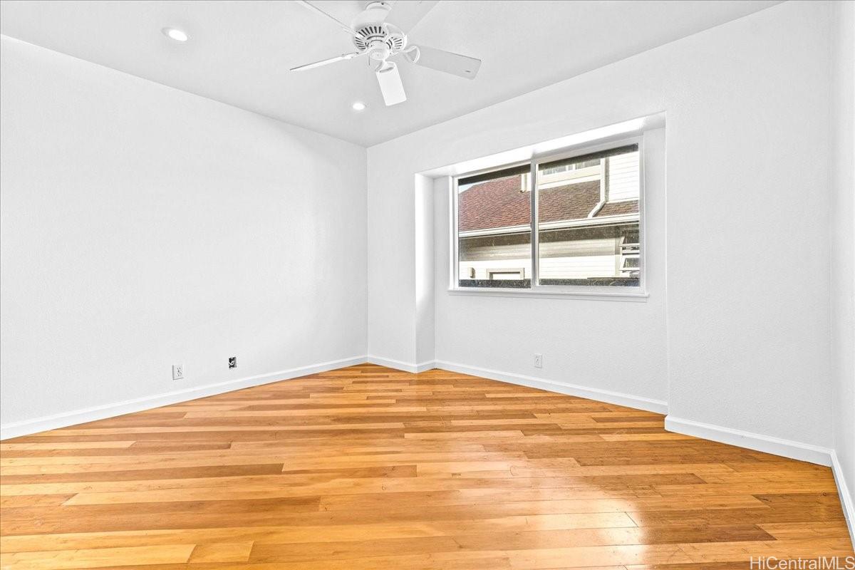 95-1060  Hakala Street Mililani Mauka, Central home - photo 22 of 25