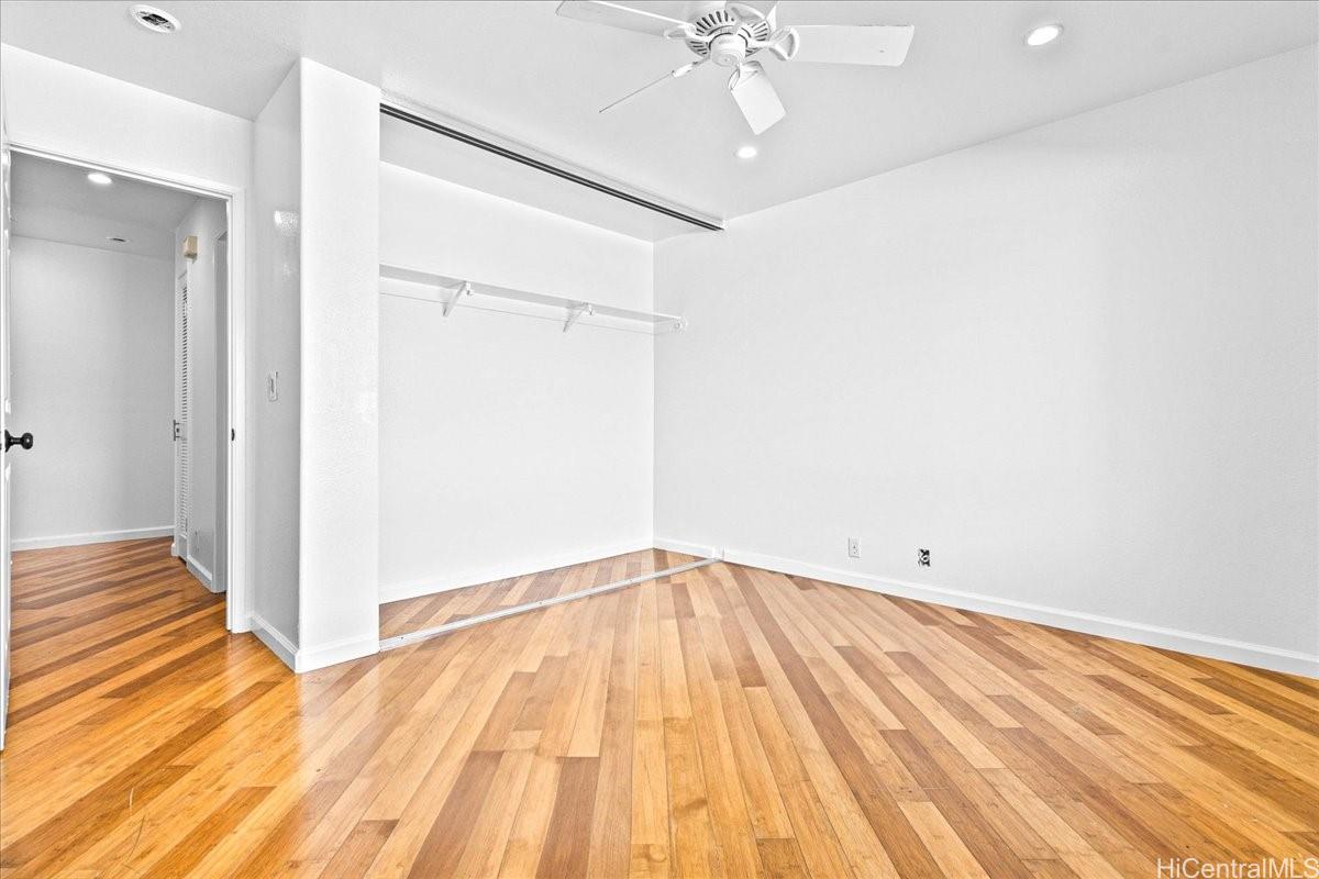 95-1060  Hakala Street Mililani Mauka, Central home - photo 23 of 25