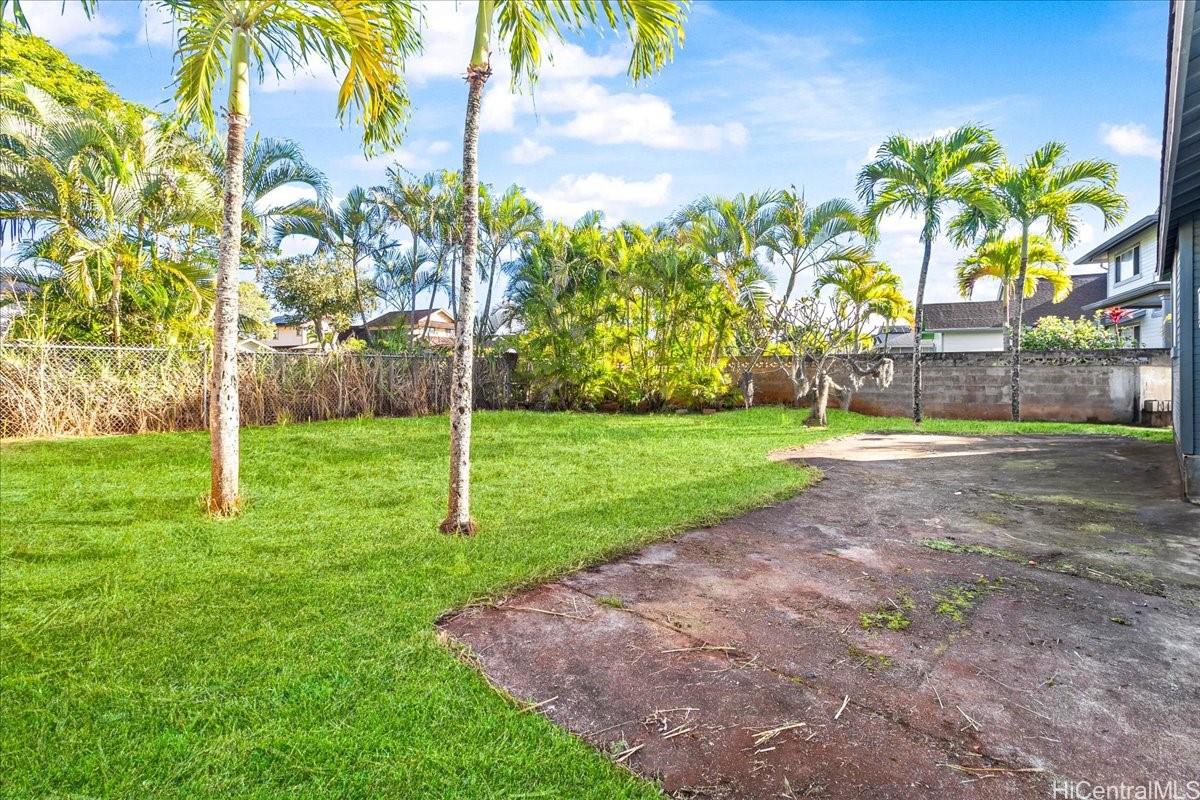 95-1060  Hakala Street Mililani Mauka, Central home - photo 25 of 25