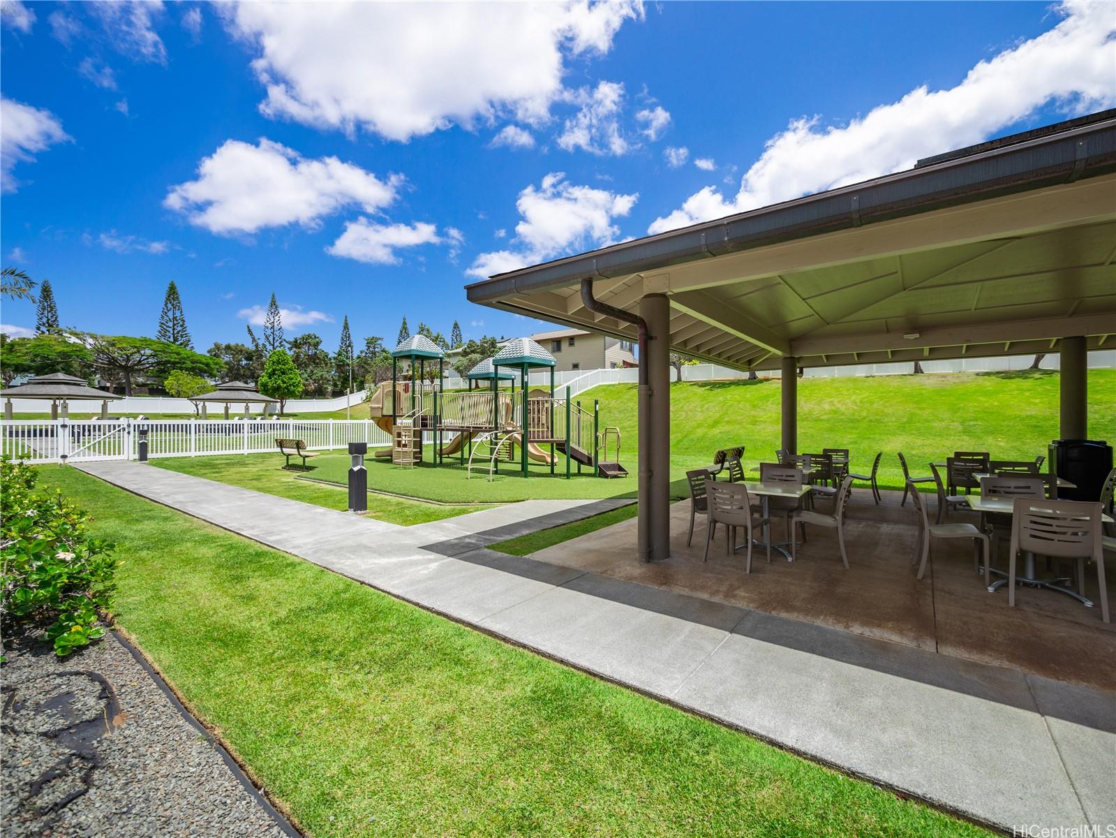 95-1060 A Ainamakua Drive townhouse # 121, Mililani, Hawaii - photo 22 of 25