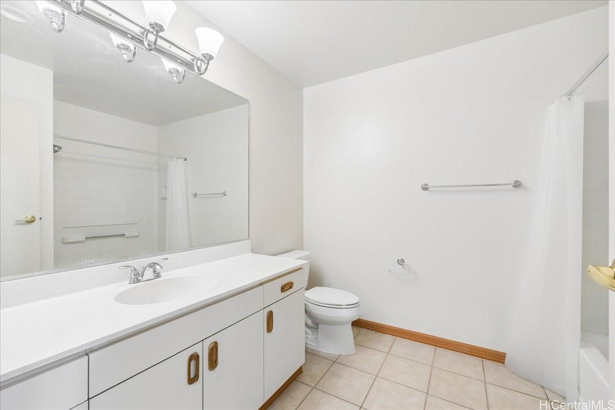 Kumelewai Court 1 condo # G 143, Honolulu, Hawaii - photo 20 of 25