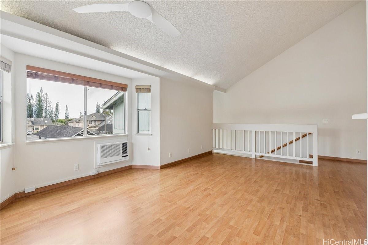 Kumelewai Court 1 condo # G 143, Honolulu, Hawaii - photo 4 of 25