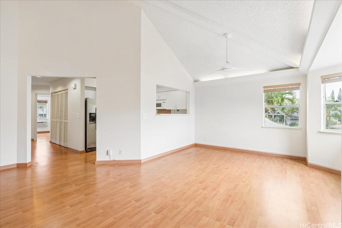 Kumelewai Court 1 condo # G 143, Honolulu, Hawaii - photo 6 of 25