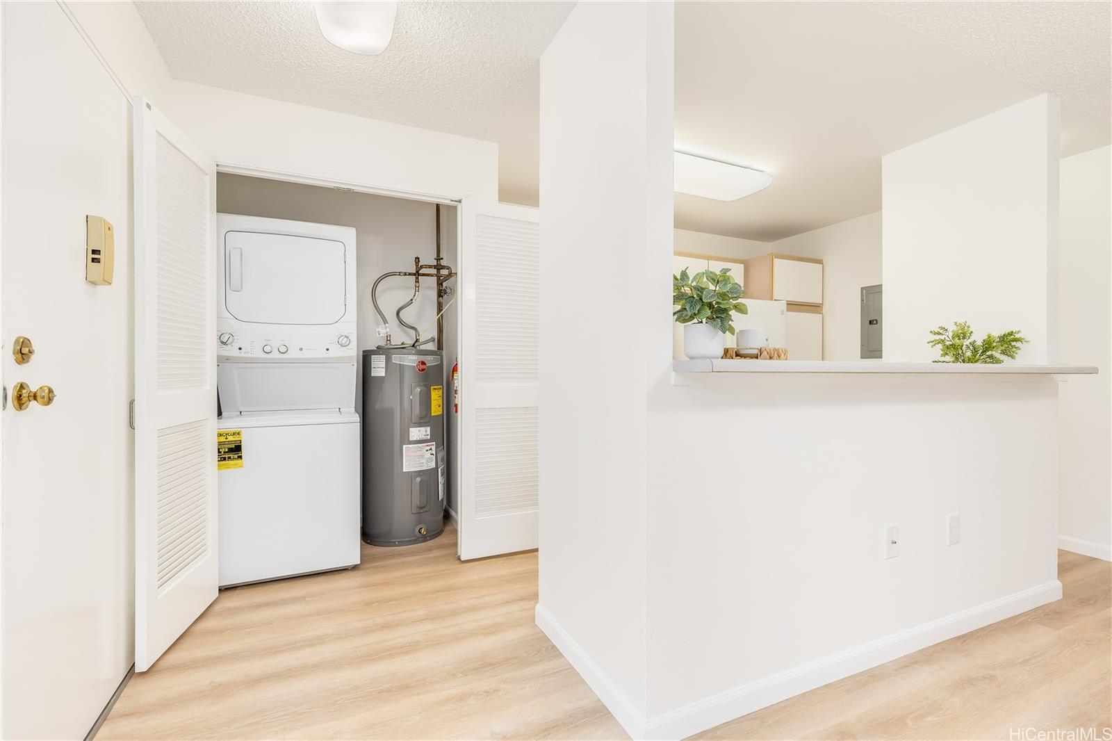 MTA townhouse # 115, Mililani, Hawaii - photo 9 of 25