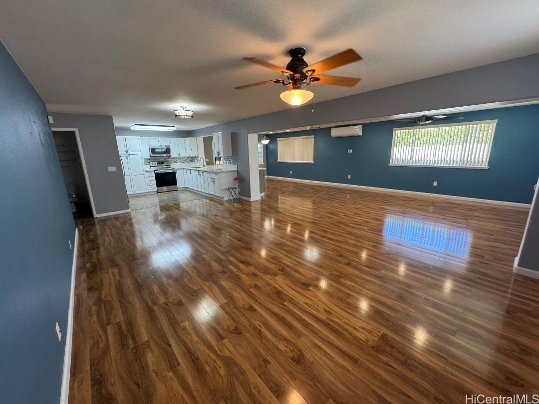 95-1078  Kahakiki Street Mililani Mauka, Central home - photo 8 of 25