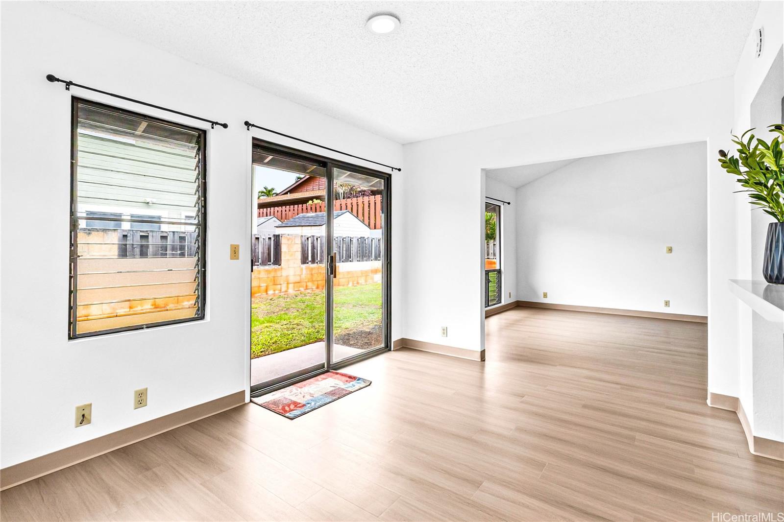 95-108  Lalai Place Mililani Area, Central home - photo 11 of 25