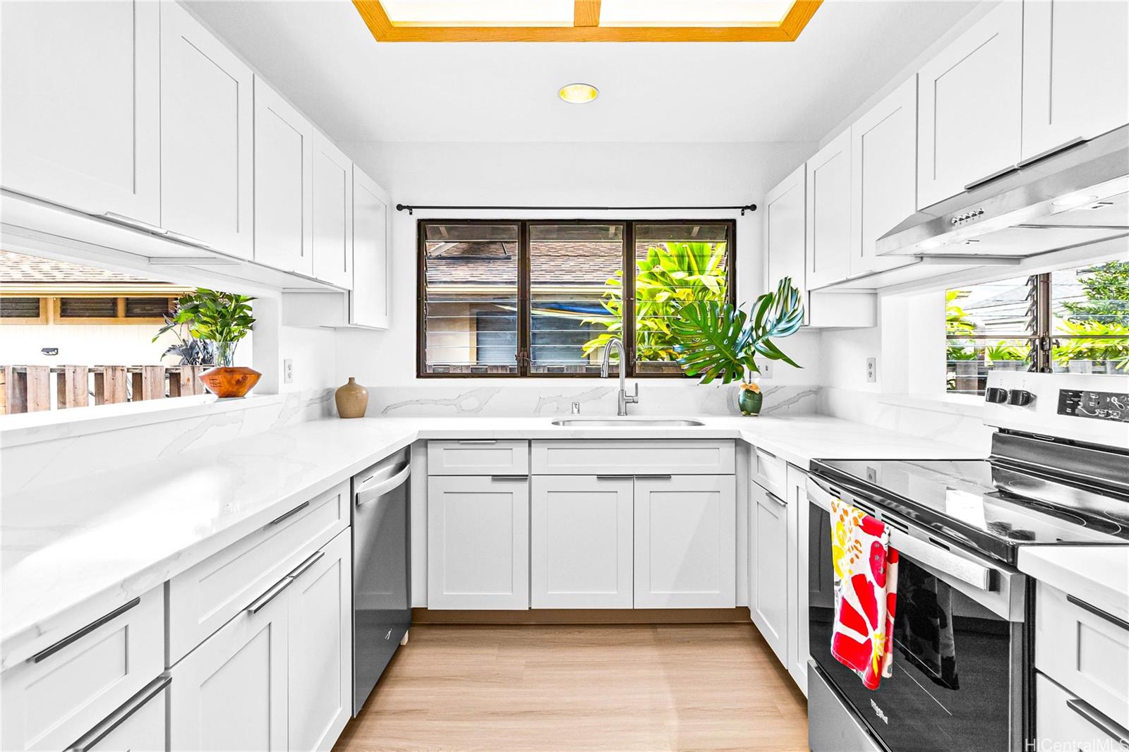 95-108  Lalai Place Mililani Area, Central home - photo 14 of 25