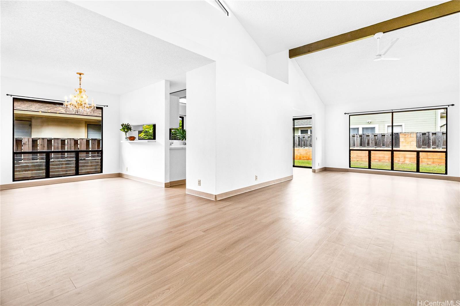 95-108  Lalai Place Mililani Area, Central home - photo 4 of 25