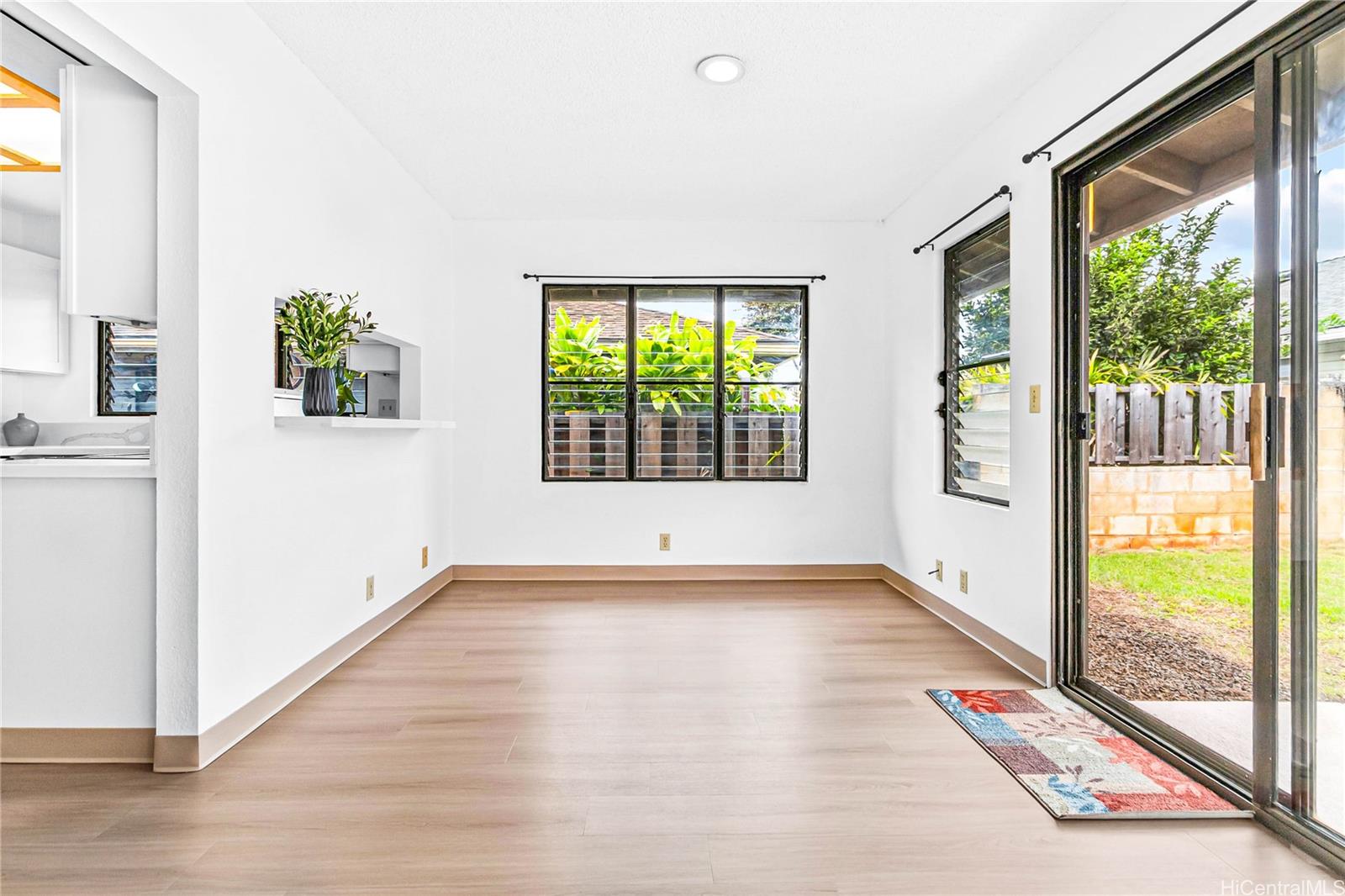 95-108  Lalai Place Mililani Area, Central home - photo 10 of 25