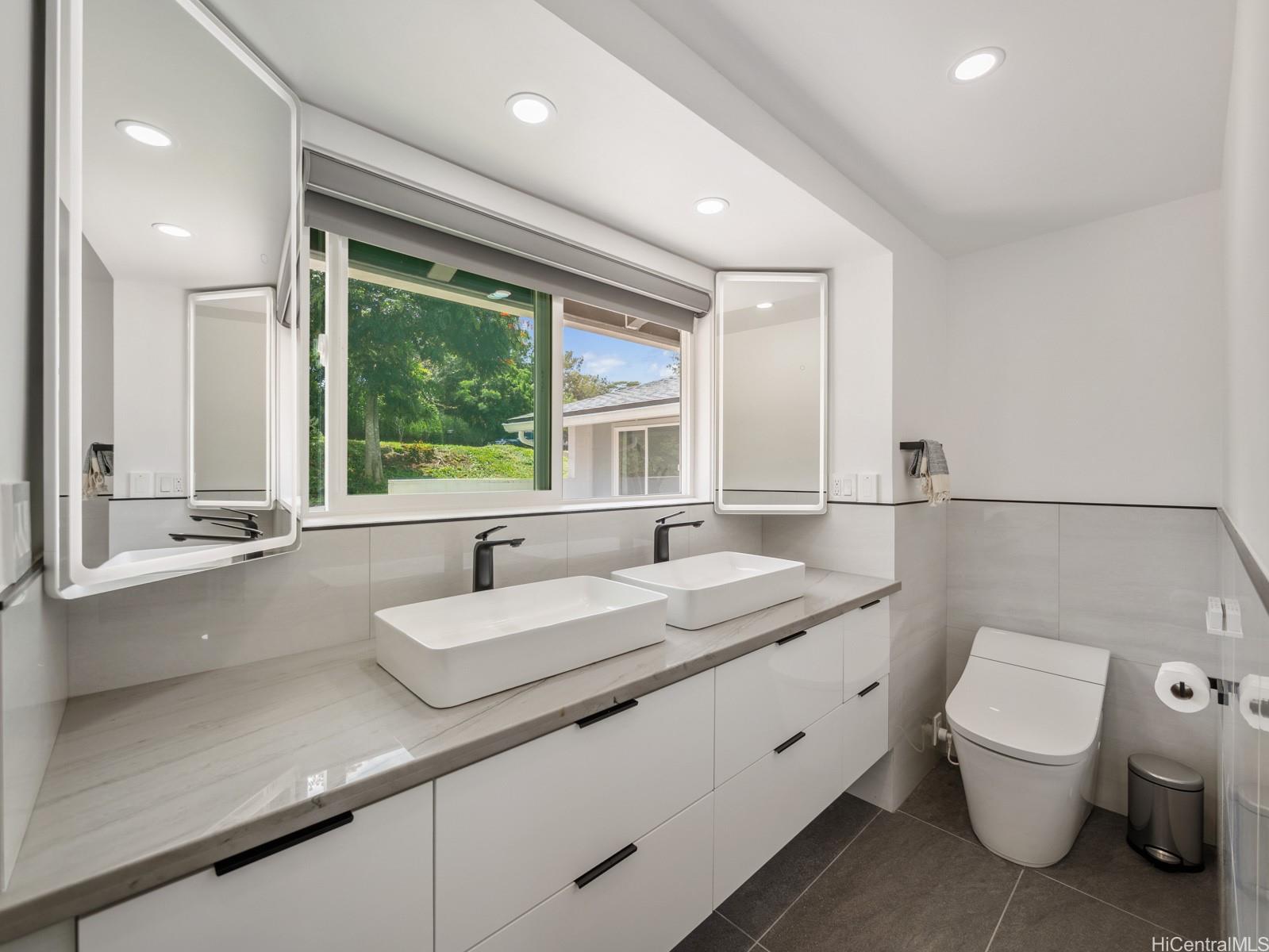 95-109  Waikalani Drive Waipio Acres/waikalani Woodlands, Central home - photo 13 of 25