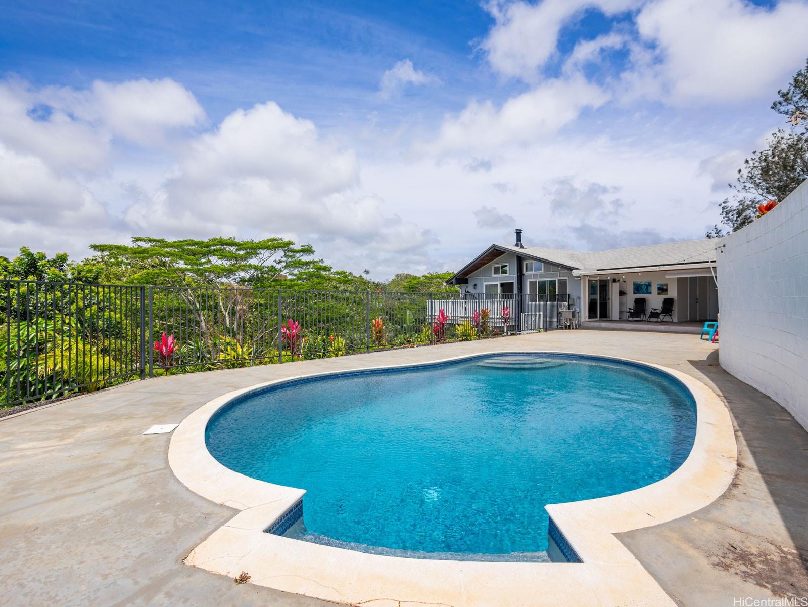 95-109  Waikalani Drive Waipio Acres/waikalani Woodlands, Central home - photo 22 of 25