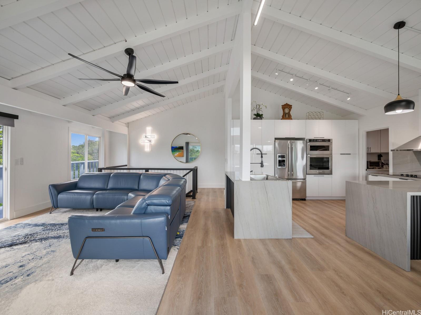 95-109  Waikalani Drive Waipio Acres/waikalani Woodlands, Central home - photo 5 of 25