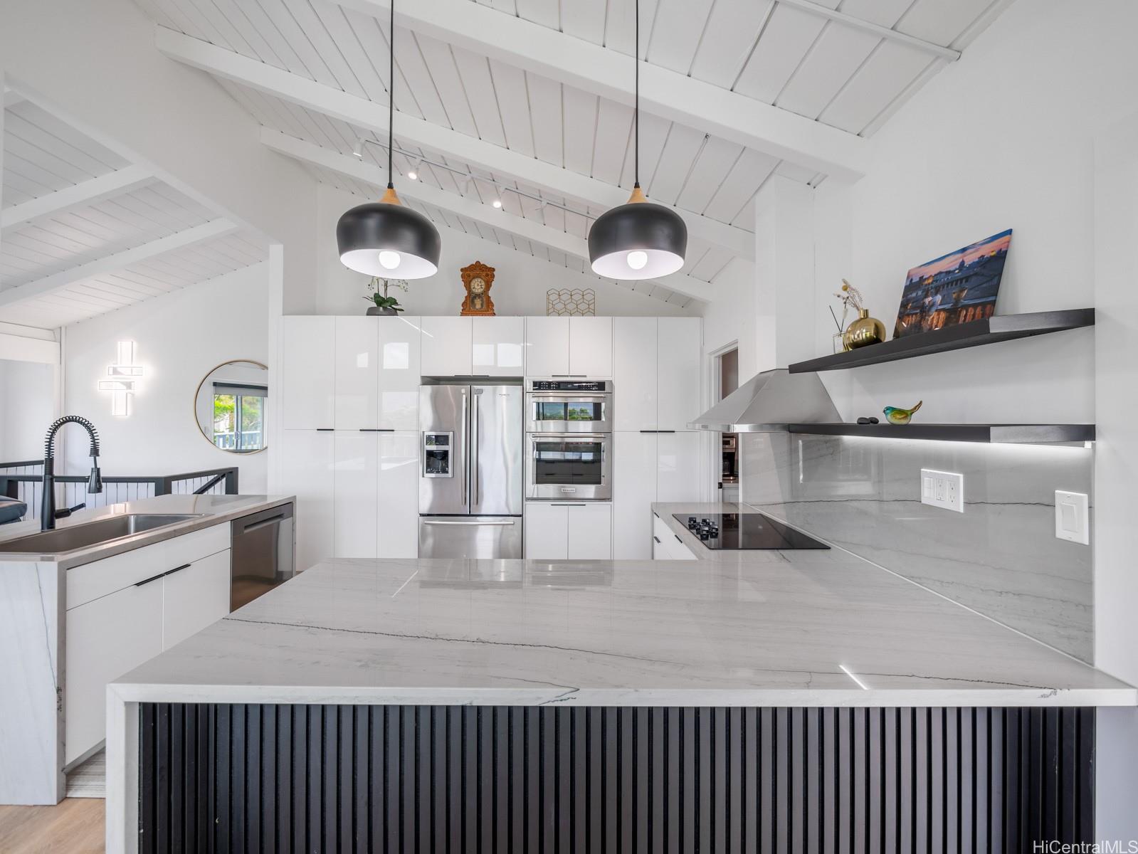 95-109  Waikalani Drive Waipio Acres/waikalani Woodlands, Central home - photo 6 of 25