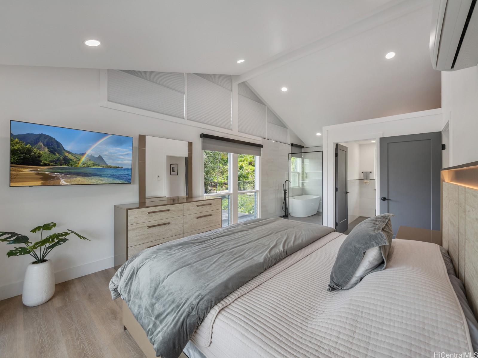 95-109  Waikalani Drive Waipio Acres/waikalani Woodlands, Central home - photo 10 of 25