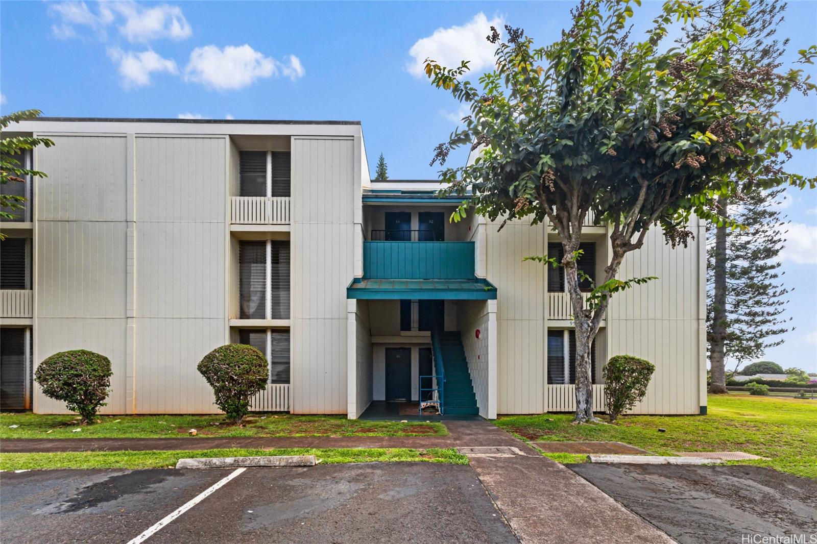 Nahoa Apts condo # 111, Mililani, Hawaii - photo 2 of 21