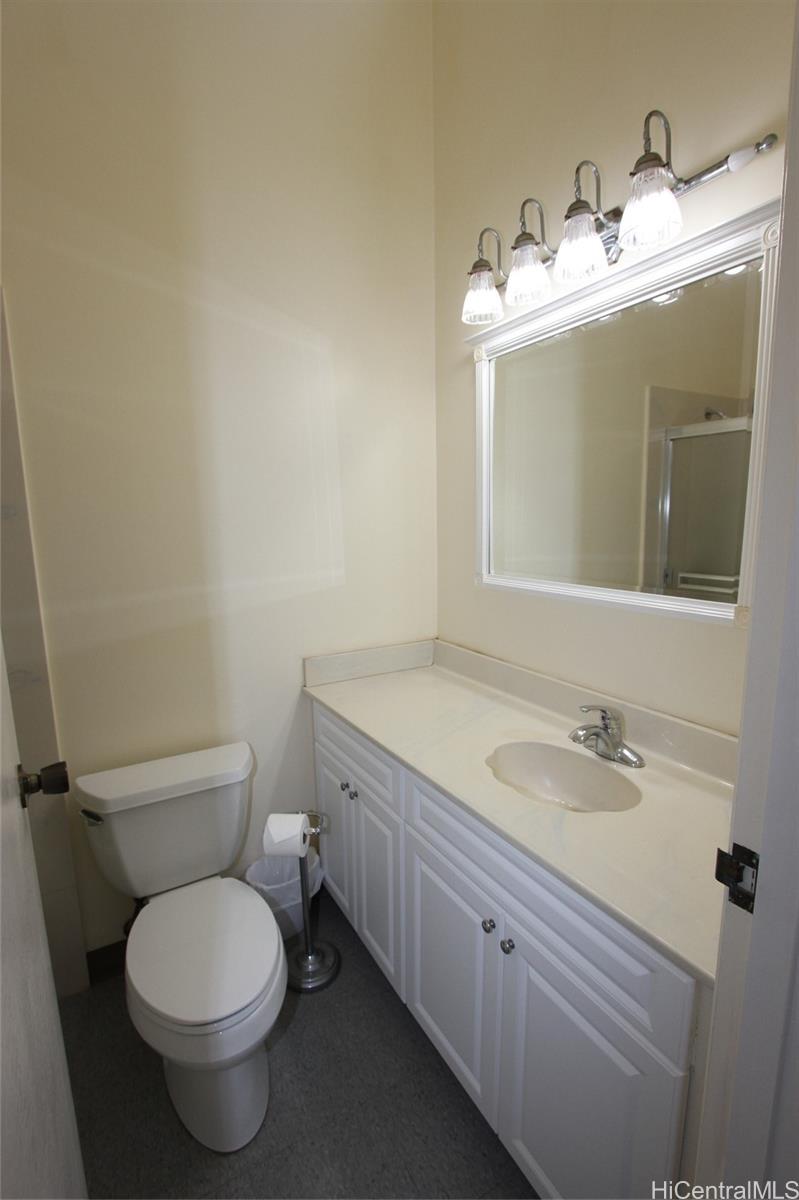 Mililani Town Assoc townhouse # 447, Mililani, Hawaii - photo 14 of 22