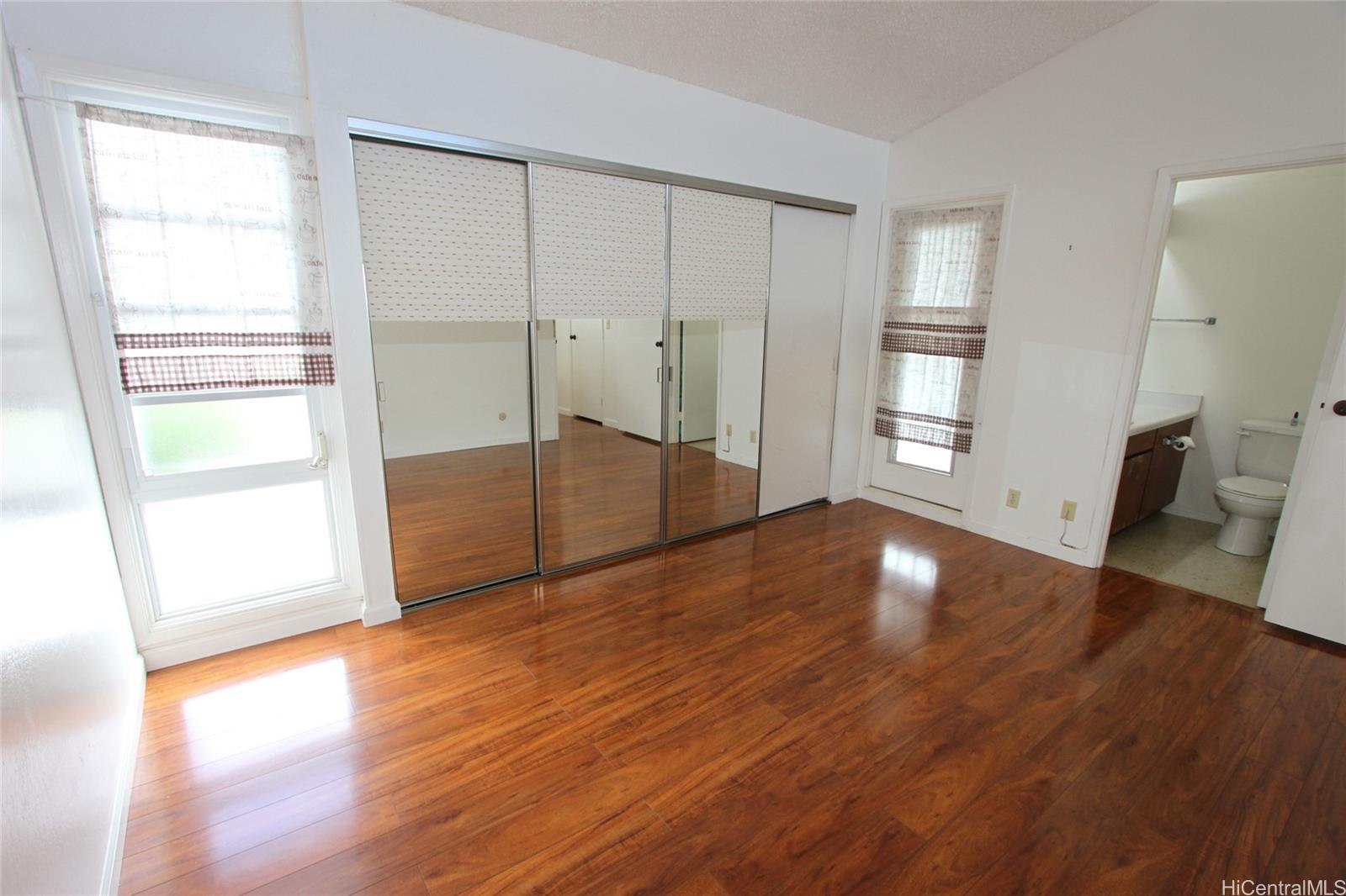 Mililani Town Assoc townhouse # 447, Mililani, Hawaii - photo 17 of 22