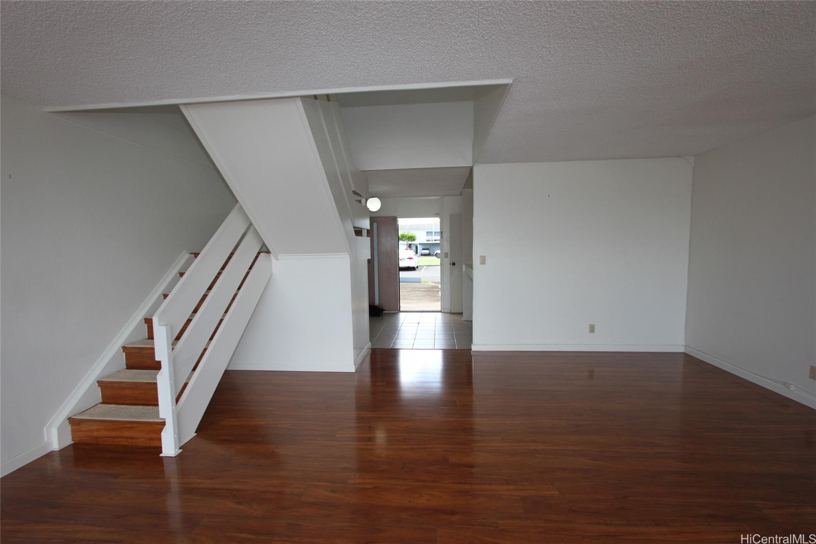 Mililani Town Assoc townhouse # 447, Mililani, Hawaii - photo 8 of 22