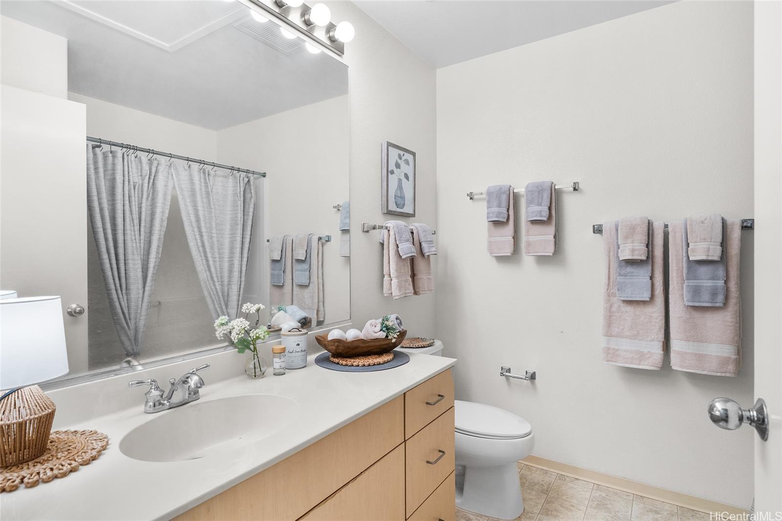 Havens of ii Vistas II PH3 condo # 169, Mililani, Hawaii - photo 8 of 19